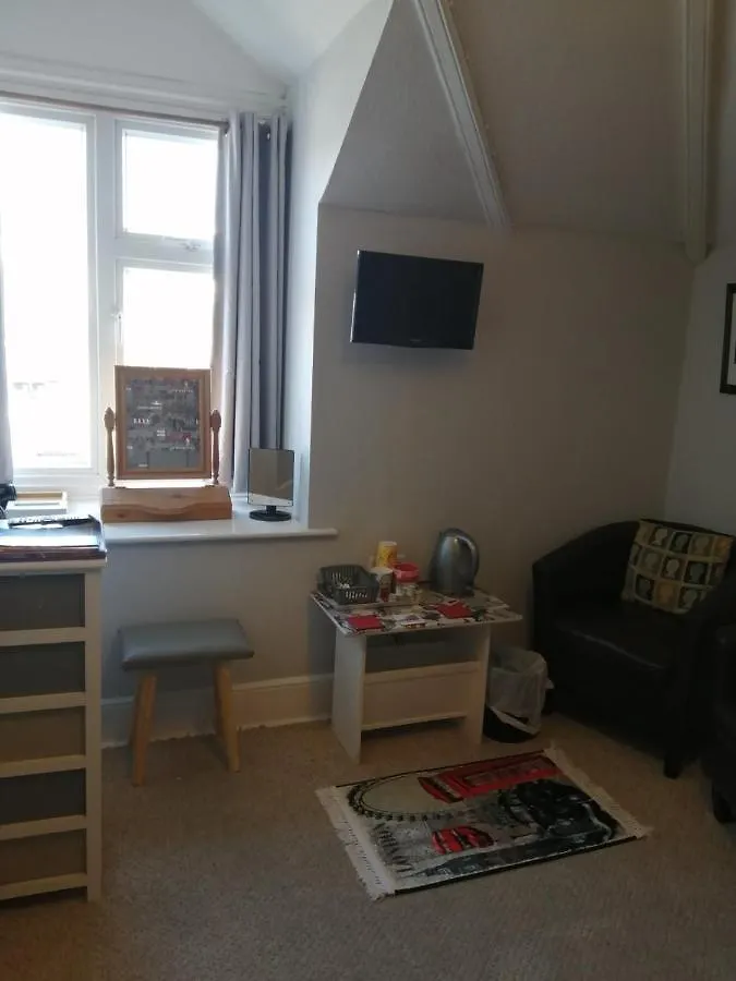 Oda ve Kahvaltı Lea Hurst B & B Bournemouth