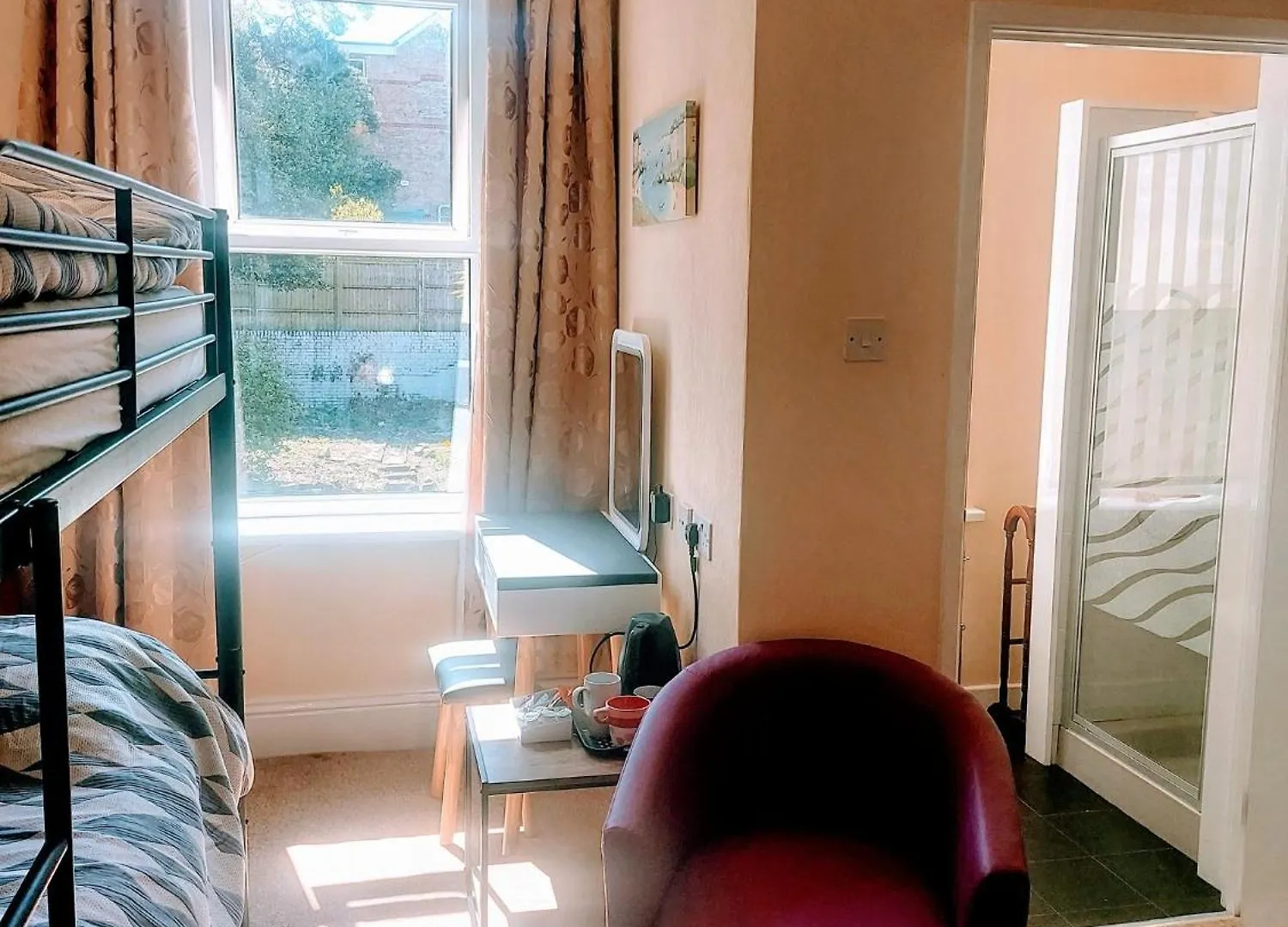 *** Oda ve Kahvaltı Lea Hurst B & B Bournemouth Birleşik Krallık