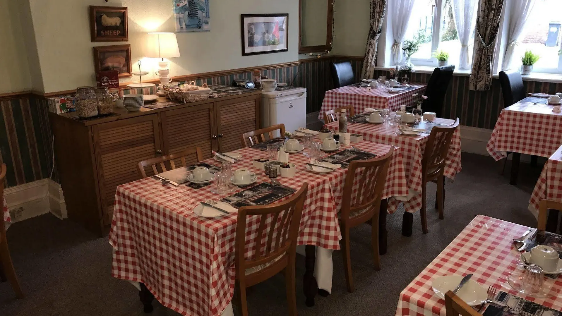Lea Hurst B & B Bournemouth 3*,
